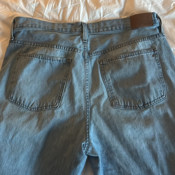 Madewell x Donni. Jeans like wash. Barely worn. Great condition. - Picture 5 of 5